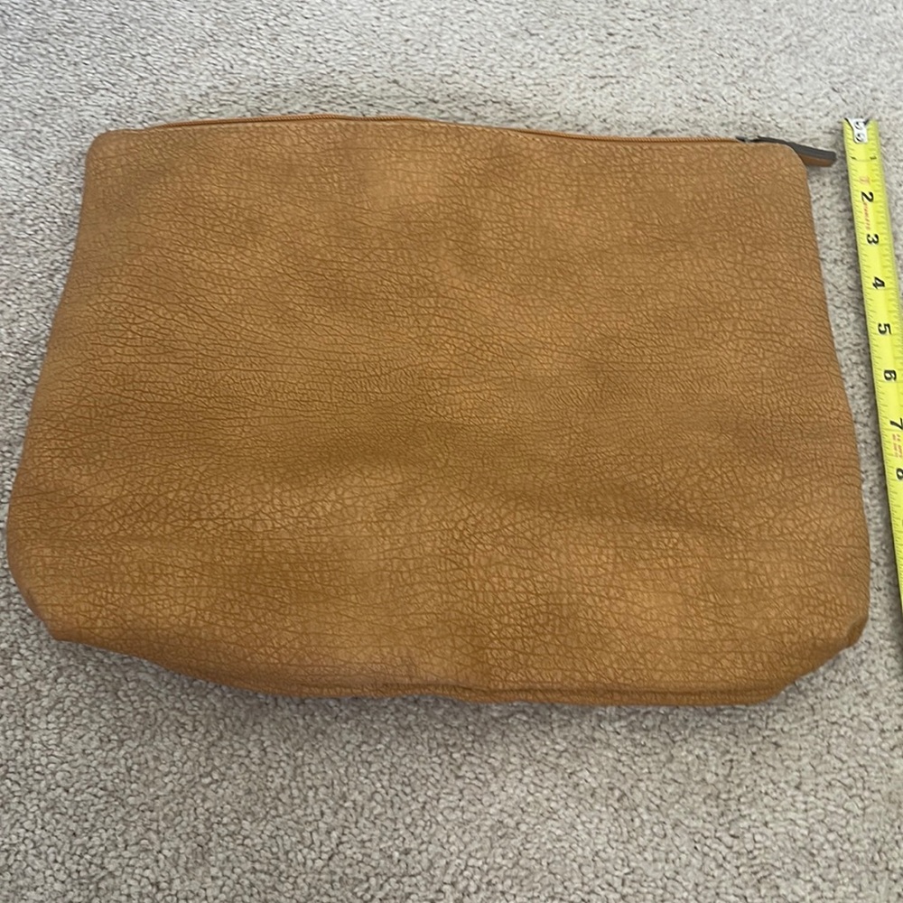Free people pouch